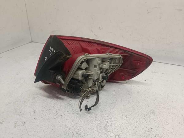 FEU ARRIERE GAUCHE AUDI EXTERIEUR - Vue 2